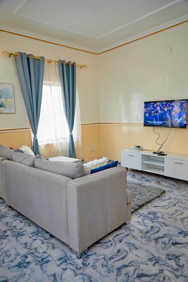 Appartement Avec Vue Panoramique Two Or Three Rooms ياوندي المظهر الخارجي الصورة