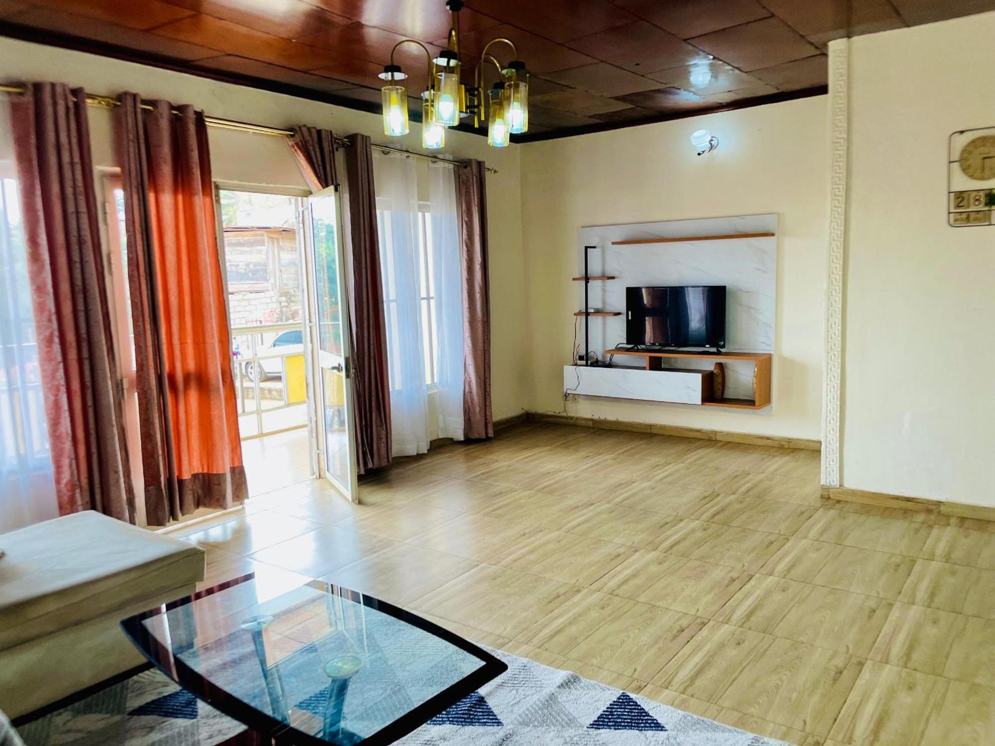Appartement Avec Vue Panoramique Two Or Three Rooms ياوندي المظهر الخارجي الصورة