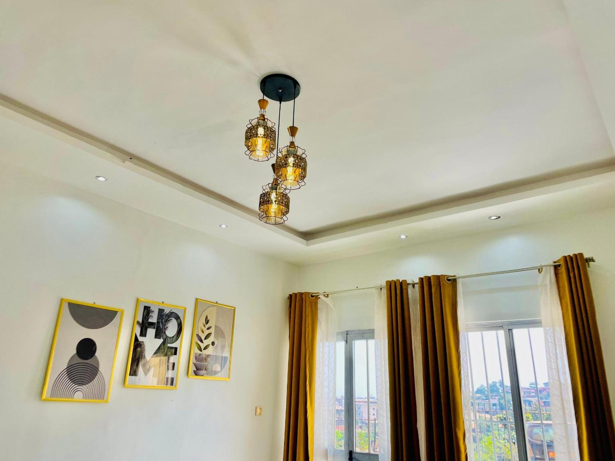 Appartement Avec Vue Panoramique Two Or Three Rooms ياوندي المظهر الخارجي الصورة