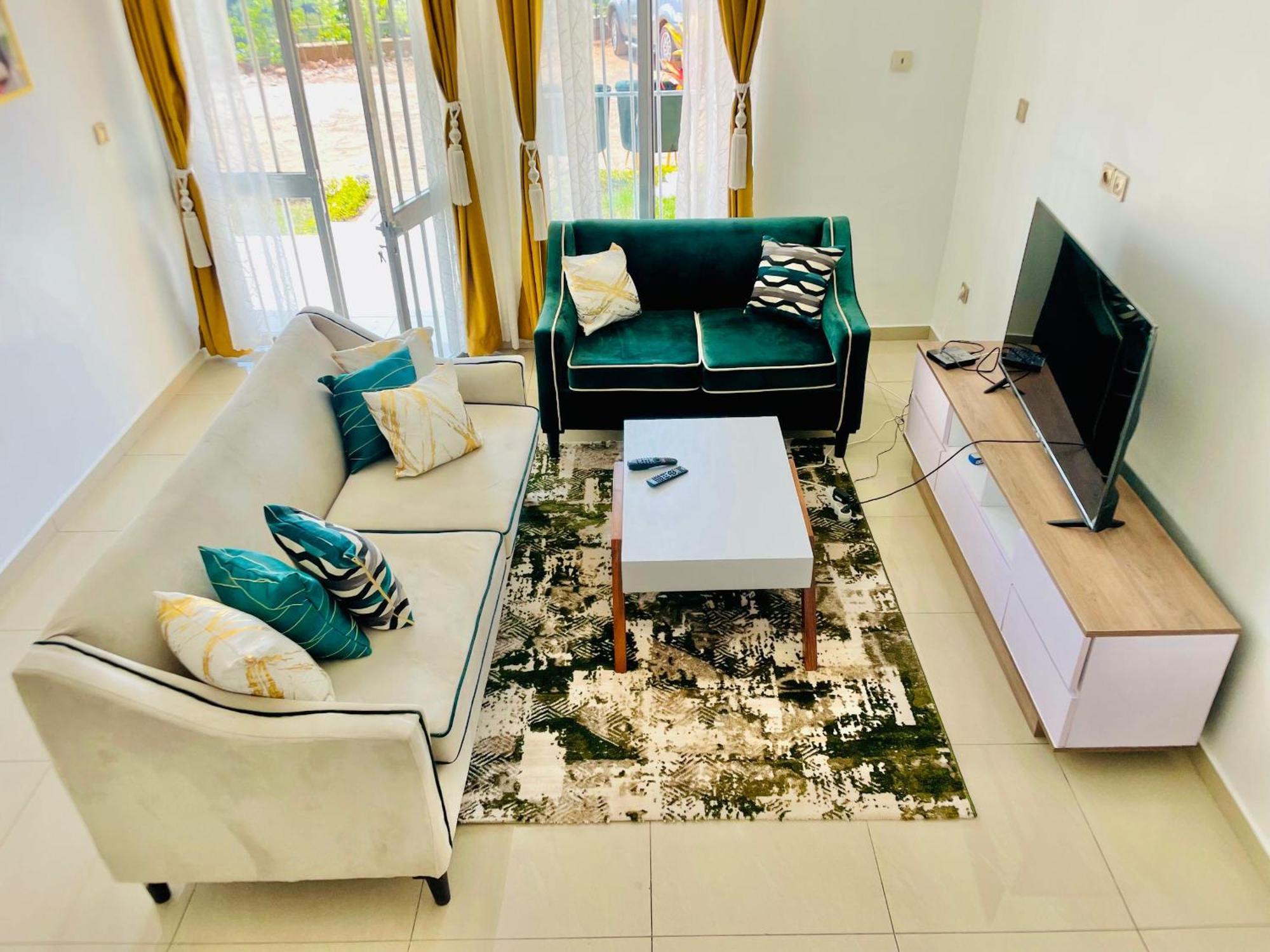 Appartement Avec Vue Panoramique Two Or Three Rooms ياوندي المظهر الخارجي الصورة